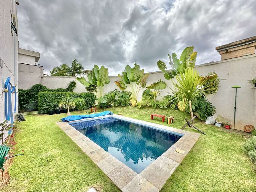 Casa em Condomínio - Venda - Parque Rincão - Cotia - SP