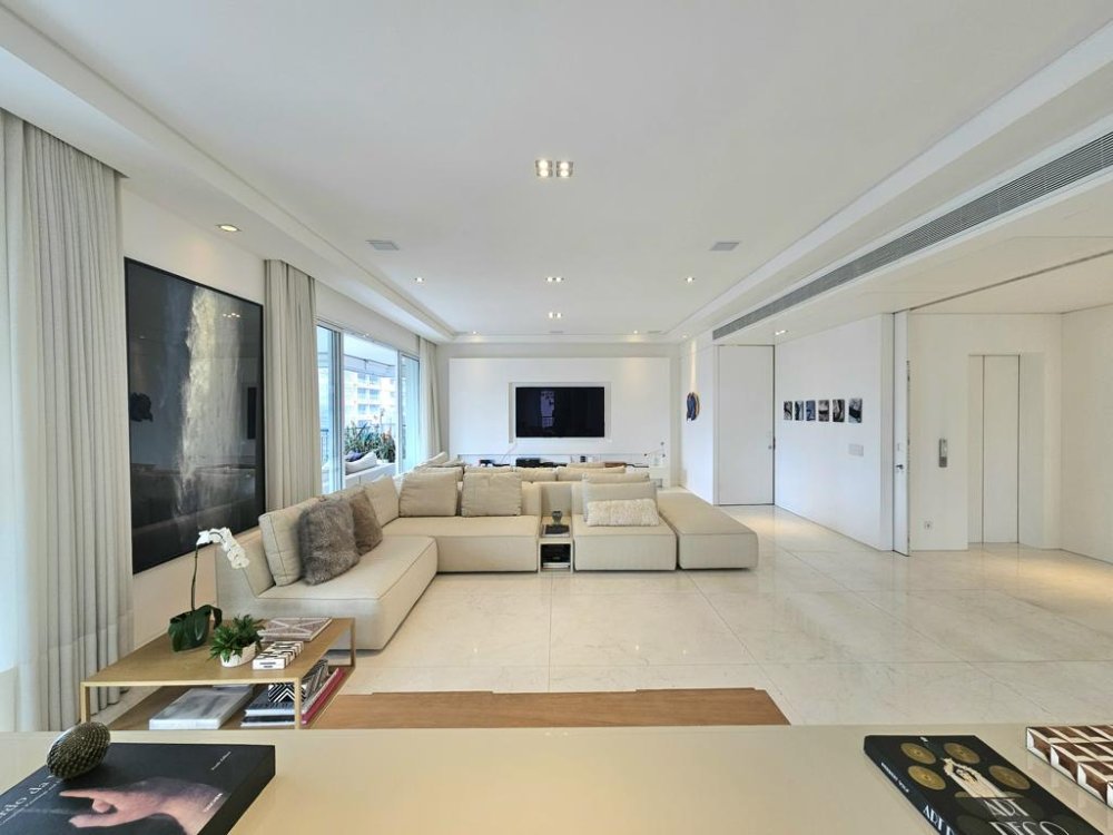 Apartamento Alto Padrão - Venda - Moema - São Paulo - SP