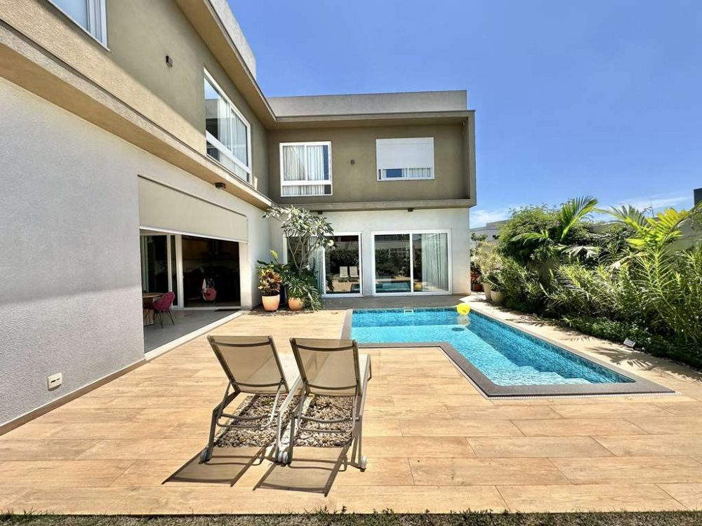 Casa em Condomínio - Venda - Granja Viana - Carapicuíba - SP